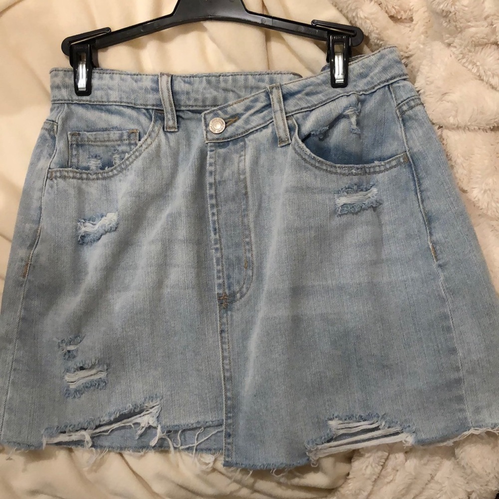 Asymmetrical Jean skirt light wash
